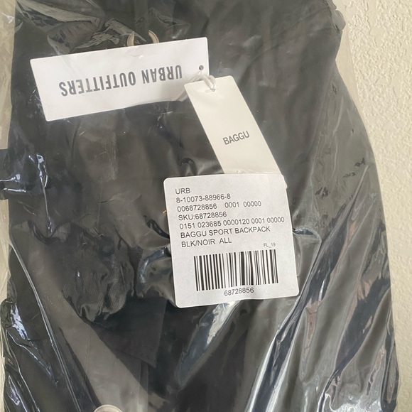 BNWT Baggu Sport Backpack - Black - Picture 5 of 6